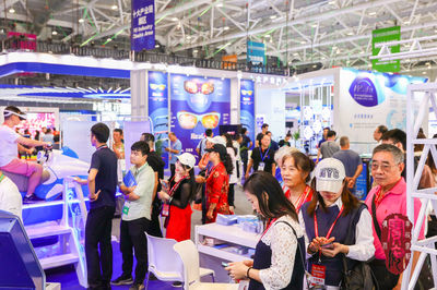 深圳國際會(huì)展中心首展開幕,400家名優(yōu)企業(yè)彰顯寶安產(chǎn)業(yè)力量